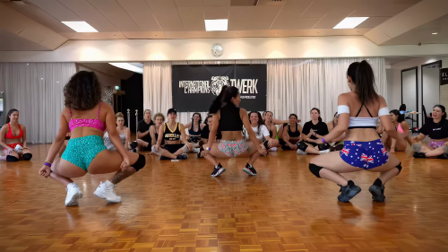 Hot Twerk Party Australian Twerk Champions ｜ Booty Factory Twerk Class ｜ Camabootie & Katie Hawkins 