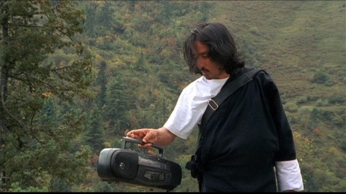 Travellers.And.Magicians.2003.DVDRip.x264 [Apollo777].mkv VLC media player 6 27 2025 9 33 45 PM