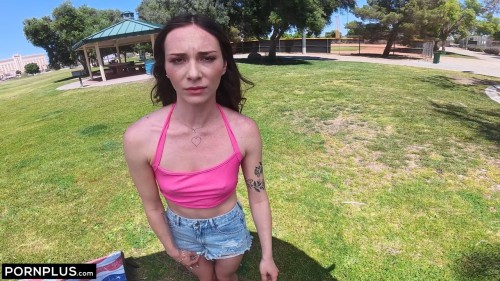 PornPlus.25.07.25.Tess.Thompson.12874eb011ee1f6b1.jpg