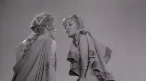 vlcsnap 2025 10 12 21h54m57s483